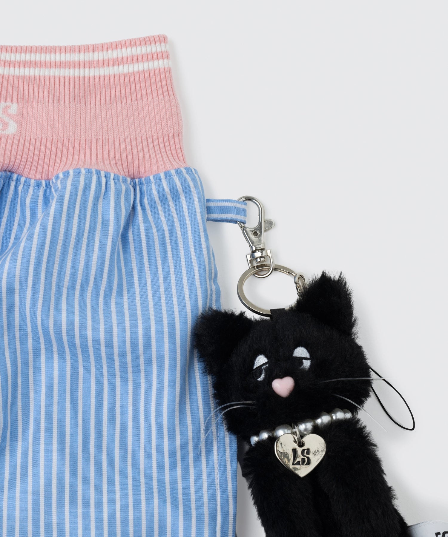 Lozie Mascot Keyring  | Lozie マスコットキーリング Lazy Styles | Official Online Store